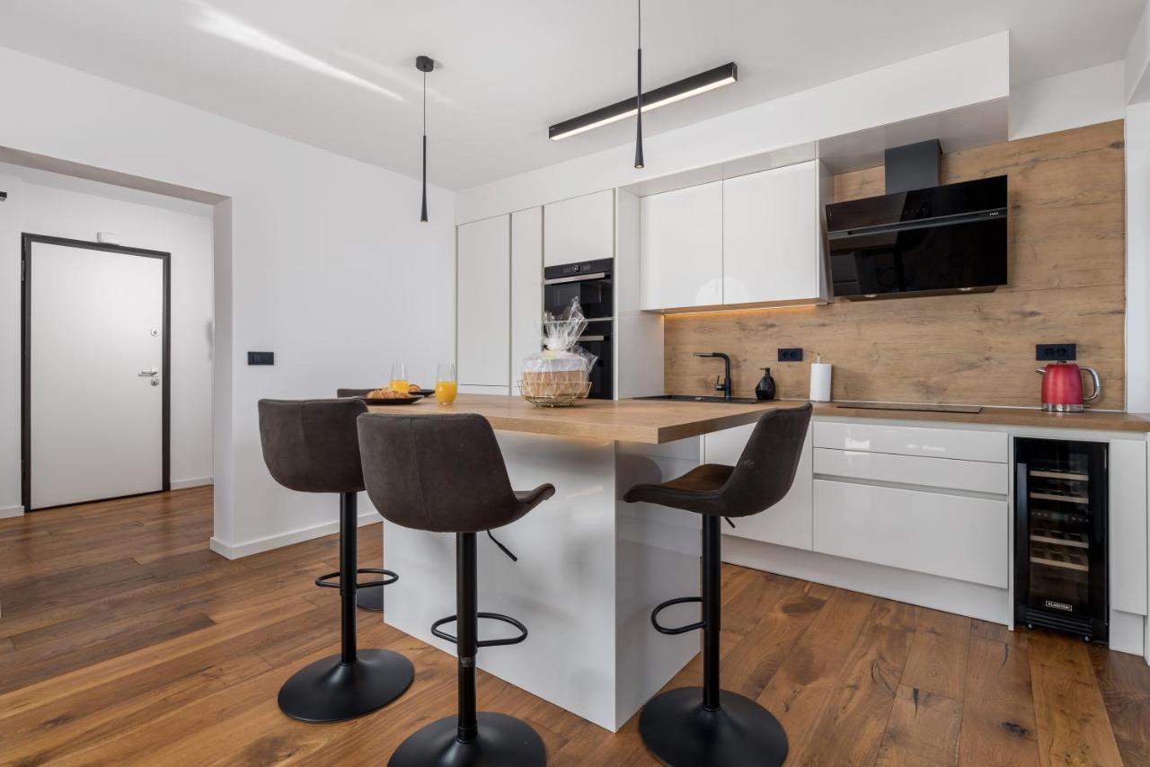 Aenei Delux Apartman Fiume Kültér fotó